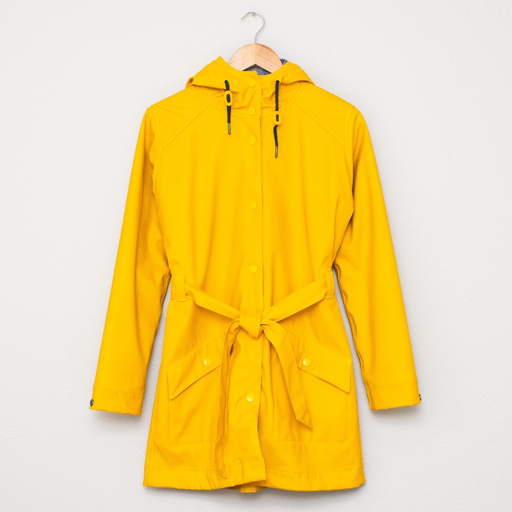 COPY - Helly Hansen Kirkwall Rain Jacket updated with image of smudge